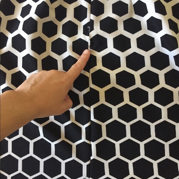 Connected apparel dress - Picture 4 of 5